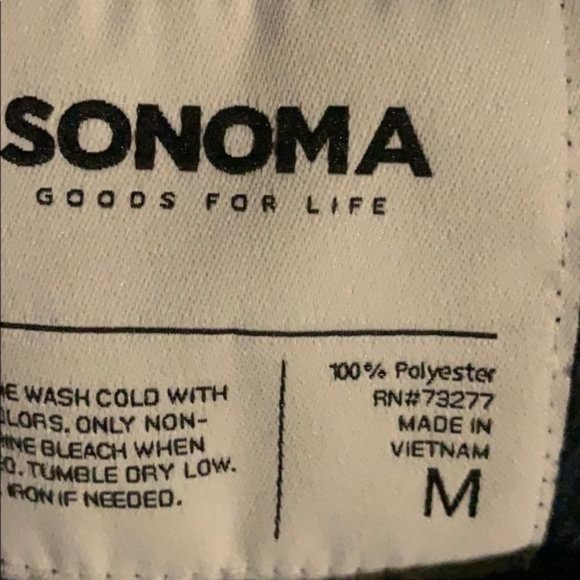 Sonoma women’s 100% polyester zip up jacket - Picture 3 of 4